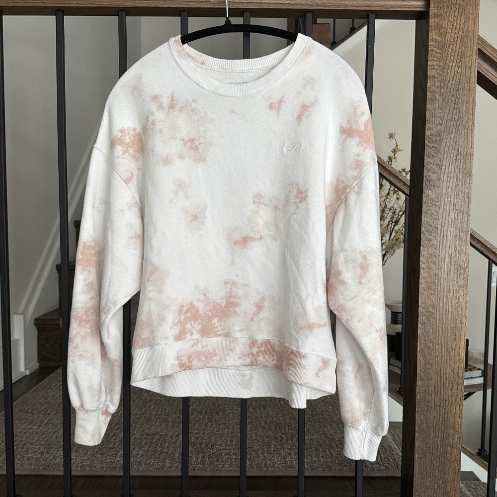 Holister tie-dye sweatshirt